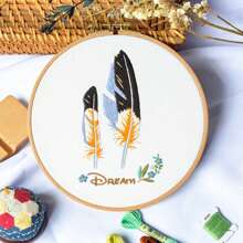 1 件鸟类动物系列刺绣套件，包括刺绣装饰、装裱材料、用于刺绣绘画的随机颜色线轴