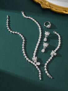 4 pièces Ensemble de collier, boucles d'oreilles, bague et bracelet de luxe avec motif léopard/tigre, pierres de zircone cubique blanche, forme de feuille. Ensemble de bijoux pour femme pour fête et mariage, cadeau pour la Saint-Valentin