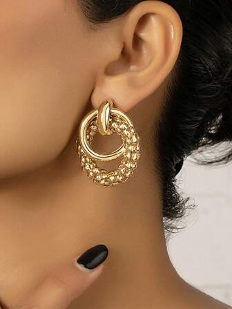 1 对时尚夸张镂空金属圆环耳环，复古简约创意珠宝，适合女性万圣节