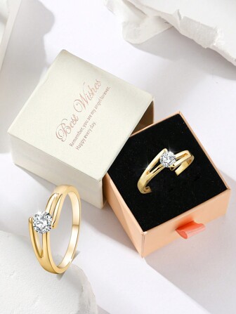 1 套礼盒方晶锆石金色戒指，经典简约，适合女性、婚礼、订婚、情人节礼物情人节、妈妈、母亲、母亲节、礼物