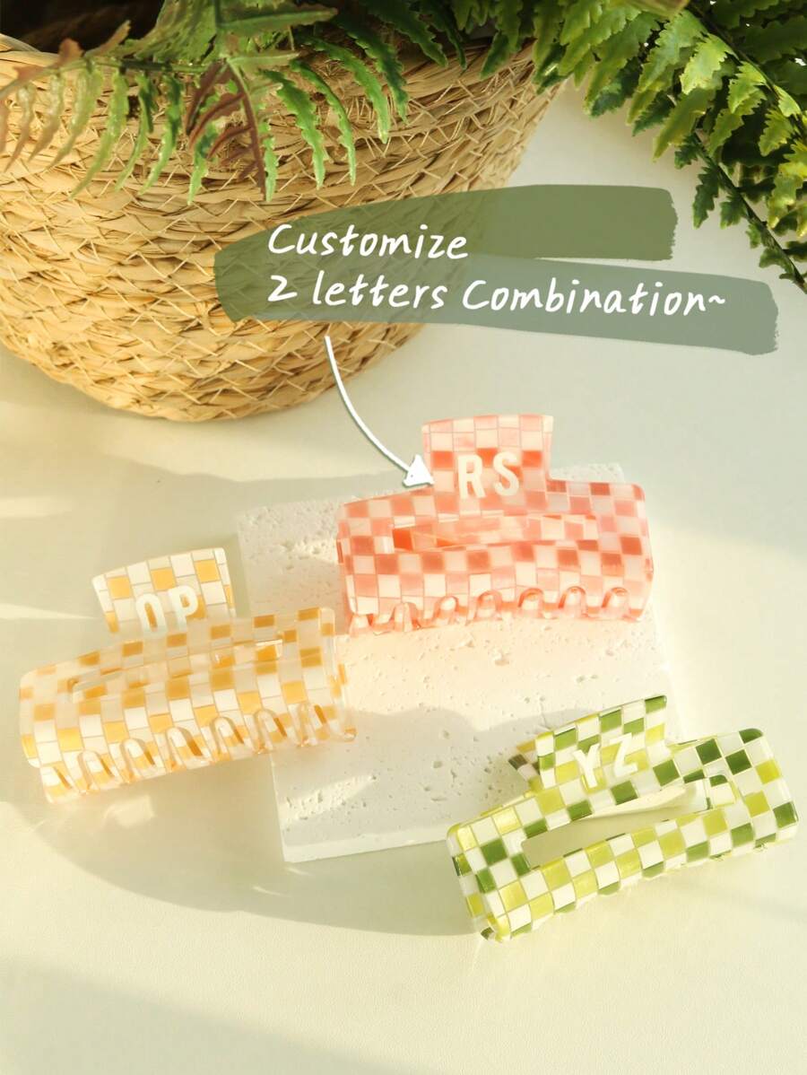 Kẹp tóc hình bàn cờ chữ cái viết tắt tùy chỉnh nhiều màu sắc phong cách tươi mới phụ kiện dễ thương cho quà tặng du lịch công tác cho bạn gái màu xanh lá cây, phụ kiện tóc cưới, màu sắc tươi sáng mùa xuân hè - màu xanh lá - Xem 1