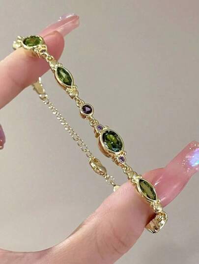 1pc Vintage Olive Green Artificial Crystal & Cubic Zirconia Bracelet For Women, Luxurious High-End Chain Bracelet 17cm With 5cm Extension Chain, Artificial Peridot Bracelet, Birthstone Bracelet, Perfect Gift For Her