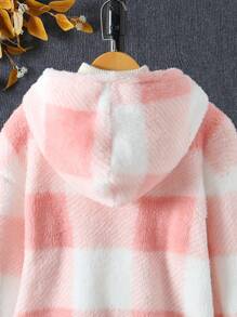 Tween Girl Oversized Plaid Fuzzy Cardigan, Warm For Winter, Suitable For Everyday Occasions