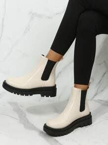 Fall/Winter 2025 Retro British Style Slip-On Platform Ankle Boots, Chunky Round Toe Chelsea Short Boots, Mid-Heel,Match Cardigan