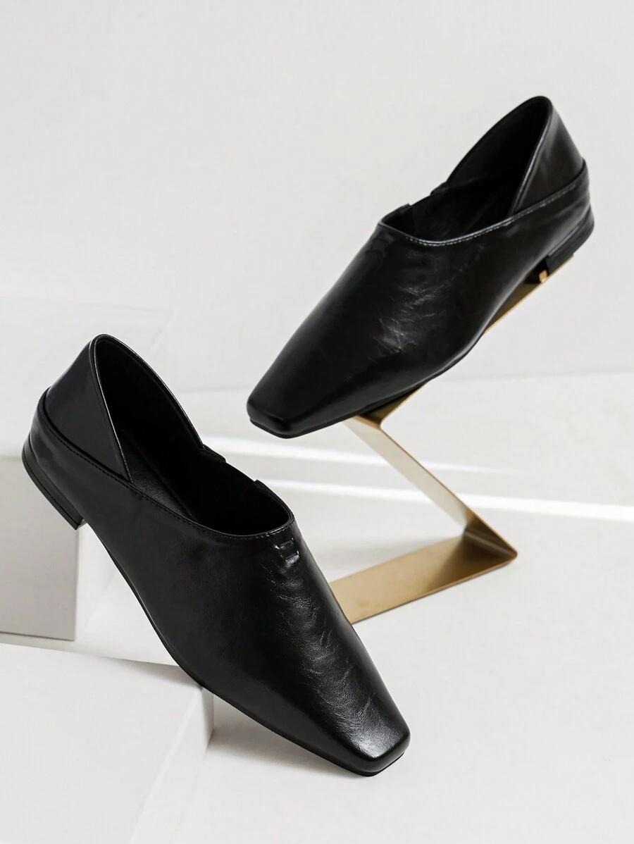 2025秋季新款黑色百搭舒适一脚蹬乐福鞋复古英伦风方头平底鞋女两穿