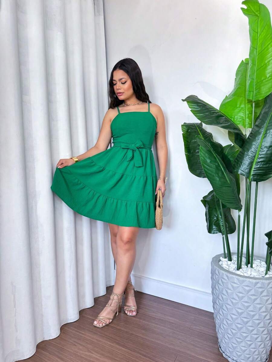 Girls, You Need To Check Out This Short Dress With A Bow!!!! - Green - View 1