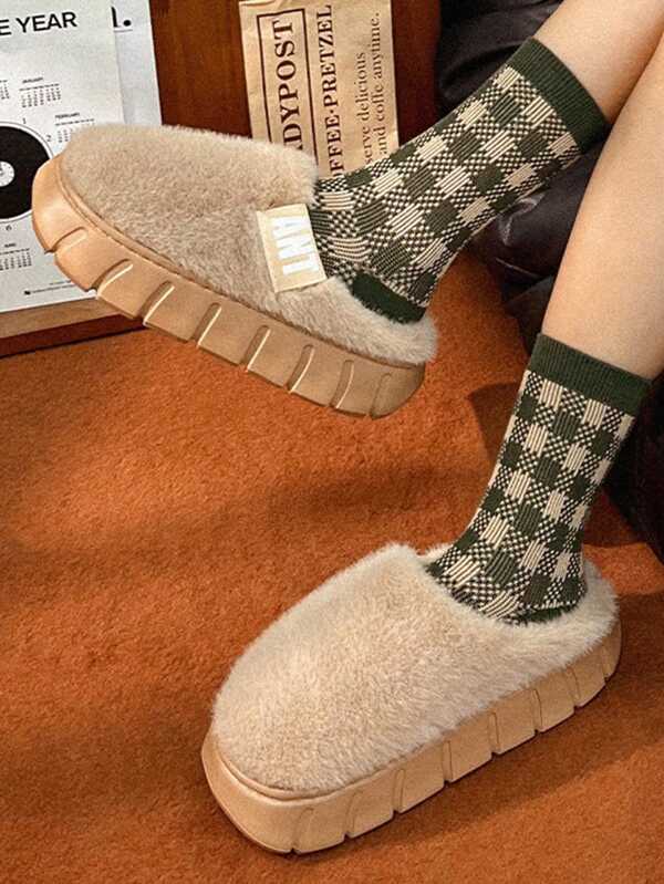 1 para damskich kapci wsuwanych, jednolity kolor, prosty design z logo, do użytku wewnątrz i na zewnątrz, odpowiednie na zimę