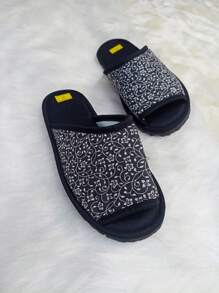 Comfortable Cloth Slippers, Bedroom Slippers, Non-Slip Sole, Printed Slippers From 34 To 40 - màu đen - Xem 3