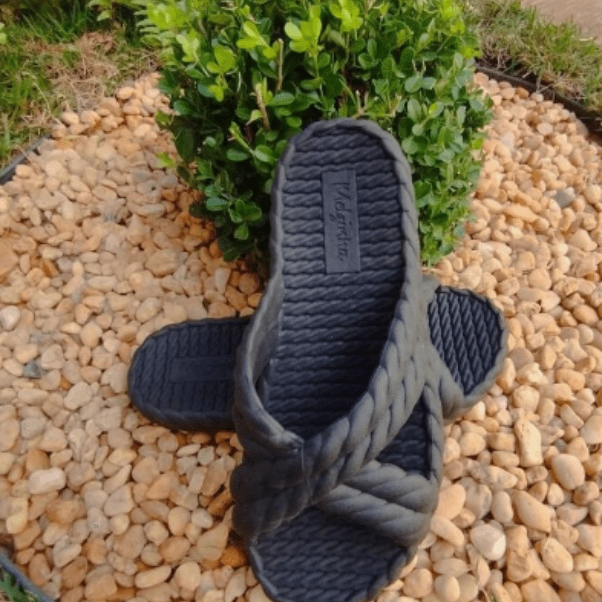 Women's Flip-Flop Sandal, Super Classic Model, Cloud, Comfortable, Fashion, FLAT - màu đen - Xem 1