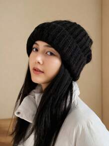 Dicke gestrickte Damenmütze, Lässig, eleganter vintage Streetwear Stil, Polyester, warm, winddicht, einfarbig, passend für Herbst und Winter, auch für Halloween