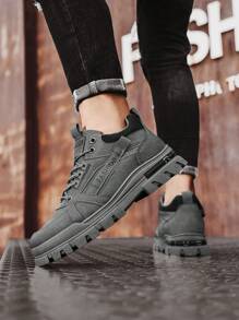 四季新款秋冬男鞋，舒适运动鞋，休闲一脚蹬鞋，百搭时尚运动鞋，旅行鞋，系带户外鞋。此款鞋码偏小，建议选购大一码。 - 灰色 - 查看 6