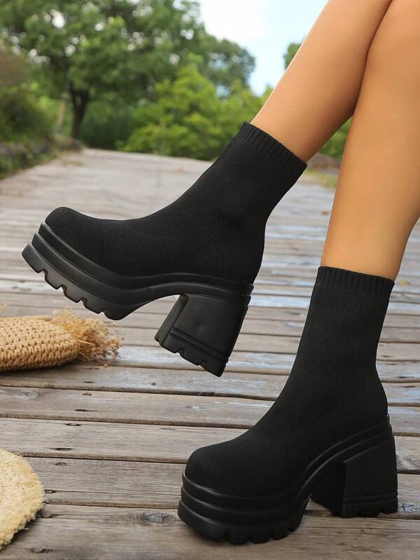 Botines y botines cortos de mujer con suela gruesa, de moda, simples y versátiles, de punto elástico