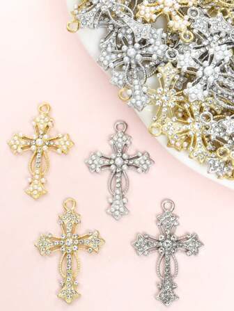 10 piezas Encantos de cruz con estilo Lolita barroca con rhinestones y perlas falsas, deslumbrantes dijes de aleación de zinc exquisitos para collares DIY, aretes, llaveros y decoraciones de ropa, accesorios de joyería religiosa para hombres y mujeres - perfectos para cualquier ocasión