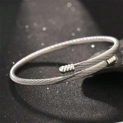1 pieza Brazalete de plata minimalista con patrón de cuerda trenzada, joyería de estilo clásico y vintage ajustable, regalo para el Día del Padre, accesorios escolares para hombres, accesorios Y2K, cadenas góticas, accesorios de jeans, joyería gótica, accesorios de vuelta al colegio, accesorios de Halloween, accesorios punk