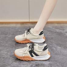 Spring And Autumn Fashionable Casual Sports Style Thick-Soled Agan Sneakers For Women Casual Height Increase Chunky Shoes