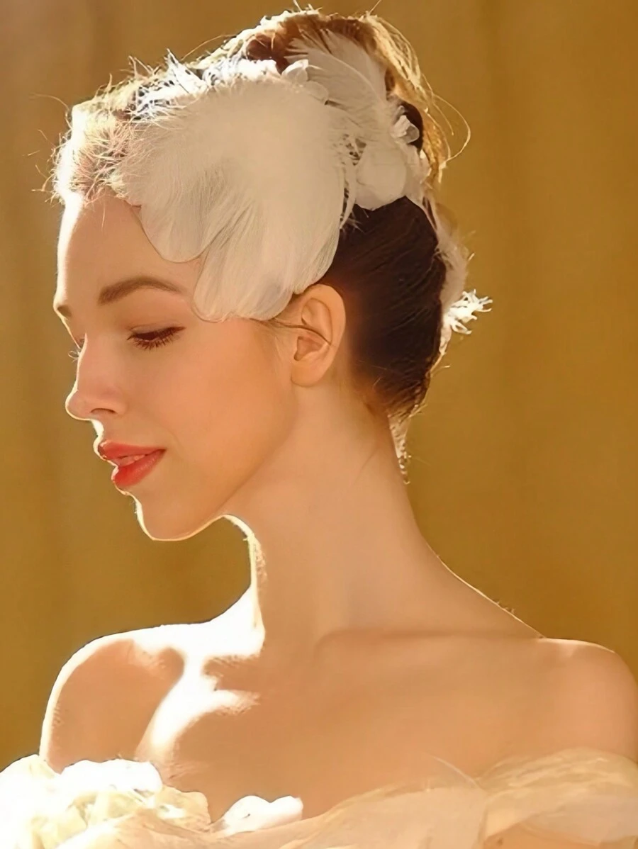 白色超仙羽毛发饰网红发夹婚纱照拍照头饰旅拍头饰唯美发夹爪夹发夹发卡