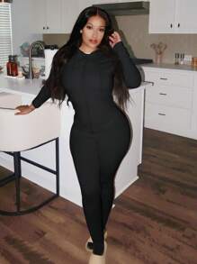 LovelyWholesale 2件套女士休闲连帽长袖抽绳拉链上衣和修身长裤套装，秋季