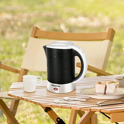 1 bucată ceainic compact de 0,6 l, fierbător mic de 650 W cu oprire automată și protecție la fierbere-uscare, include 2 căni și 2 linguri, negru, Aigostar