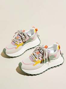 New Multi-Color Sports Shoes For Women, 2024 Autumn/Winter Thick Sole Elevated Casual Comfortable Wear-Resistant Sneakers