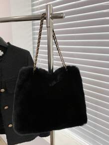 1pc Woven Chain Fuzzy Large Capacity Shoulder Bag, Magnetic Closure, Suitable For Women's Daily Use, Autumn/Winter New Arrival