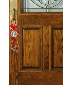 2 Stücke/Set Sankt Benedikt Medaille Schutz Segnung Anhänger Katholisch San Benito Medalla Handgemachter Schmuck Weihnachts- Halloween Geschenk Anhänger Auto Hängeanhänger für Herren und Damen