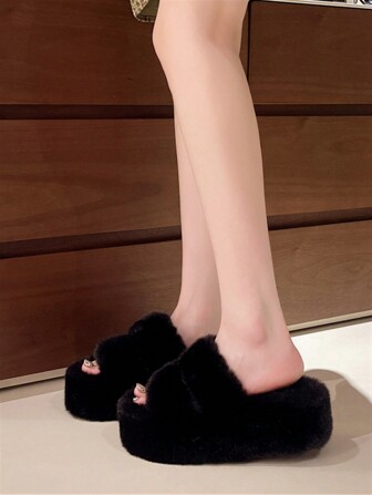 2025 Nuevas zapatillas de invierno para mujer con suela gruesa y tacón alto esponjoso, para uso en exteriores, estilo de hada otoñal, zapatillas de plataforma para chicas bajas que aumentan la altura, para el hogar/oficina, tallas 34-42