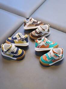 1 Pair Kids Camo Mesh Sports Shoes With TPR Rubber Non-Slip Sole For Outdoor Activities, Suitable For Toddlers