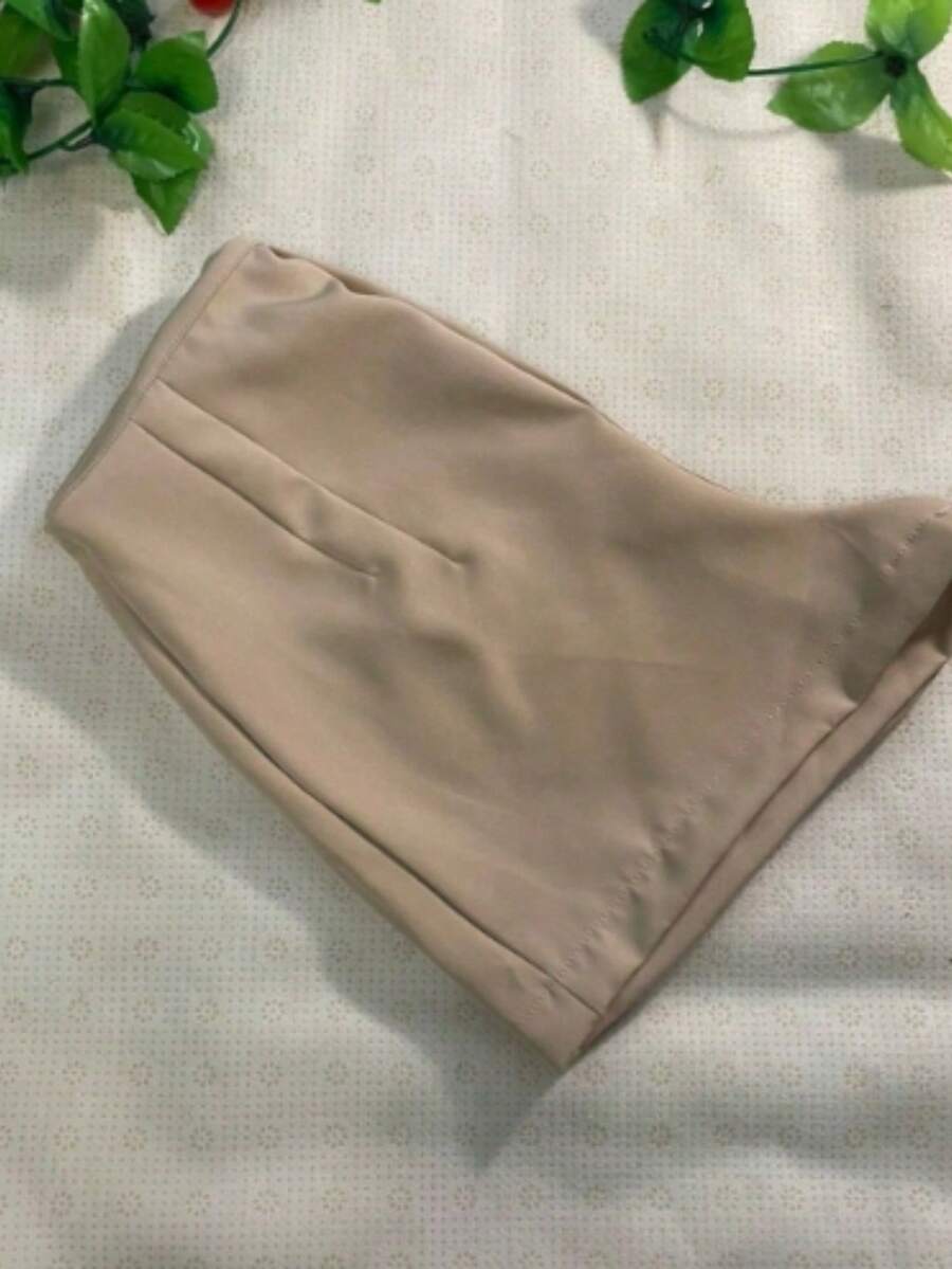 Layeras New Women's Shorts With Zipper On The Left, No Pocket And No Elastane Cold Weather Material - 卡其色 - 查看 1