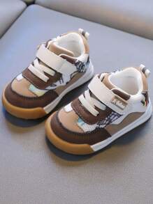 1 Pair Kids Camo Mesh Sports Shoes With TPR Rubber Non-Slip Sole For Outdoor Activities, Suitable For Toddlers