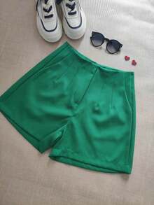 Layeras New Women's Shorts With Zipper On The Left, No Pocket And No Elastane Cold Weather Material - 綠色 - 查看 1