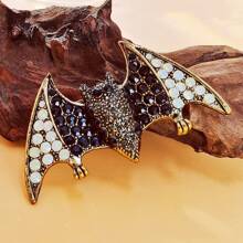 Incredible White Black Crystal Flying Vampire Bat Brooch Pin Halloween Accessory