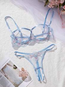 Women's Hollow Out Embroidery Sexy Lingerie Set For Going Out, Cool Light Blue - Blue - View 2