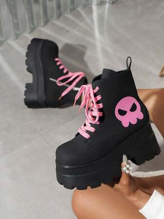 女式超大系带厚底踝靴，方头粗跟，秋冬款