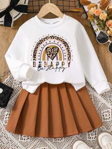 Áo nỉ cổ tròn in chữ cho bé gái và chân váy mini xếp ly - Màu vàng - Xem 1