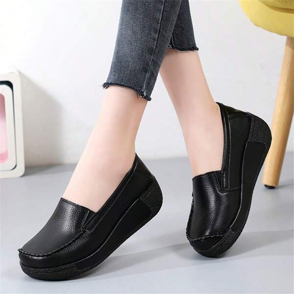 Zapatos casuales para mujer, nuevo estilo de primavera y otoño, zapatos de plataforma con suela gruesa, de suela blanda y antideslizantes, zapatos cómodos para madres de mediana edad y ancianos, con punta cerrada