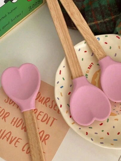1 pieza Espátula de silicona con forma de corazón, mango de madera largo, decorativa y práctica, adecuada para cocina doméstica, utensilios de cocina para ollas y sartenes, suministros de cocina, regalo de Navidad