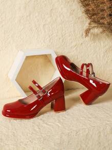 女士红色漆皮玛丽珍鞋，粗跟方头复古法式高跟鞋
