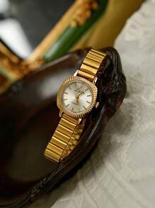 1pc New Arrival Fashionable Minimalist Gold Stainless Steel Ladies' Watch, Business Casual Elegant Retro Style Waterproof Women Quartz Watch, Great Gift For Holiday - White - View 5