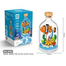 Un ensemble de décorations de bureau en blocs de construction créatifs, comprenant des papillons, des abeilles, des coccinelles, des coléoptères, des mantes, des libellules, des poulpes, des bernard-l'ermite, des poissons-globes, des blocs de construction d'hippocampes, des décorations pour la maison, des décorations créatives faites à la main et une décoration de salle de plantes en pot simulées
