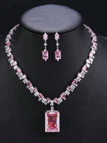 1 套 3 件奢华方晶锆石珠宝项链和耳环套装，适合新娘婚纱、典礼派对穿着