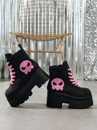 女式超大系带厚底踝靴，方头粗跟，秋冬款