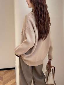 女士休闲趣味图案宽松圆领套头针织毛衣，秋冬款 - 卡其色 - 查看 3