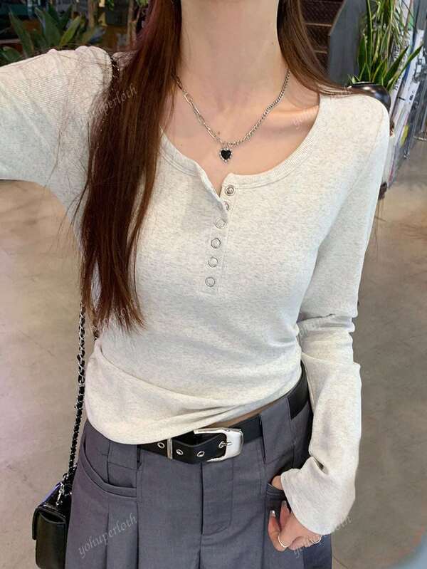 女性の秋用ソリッドカラーニット長袖トップtシャツ