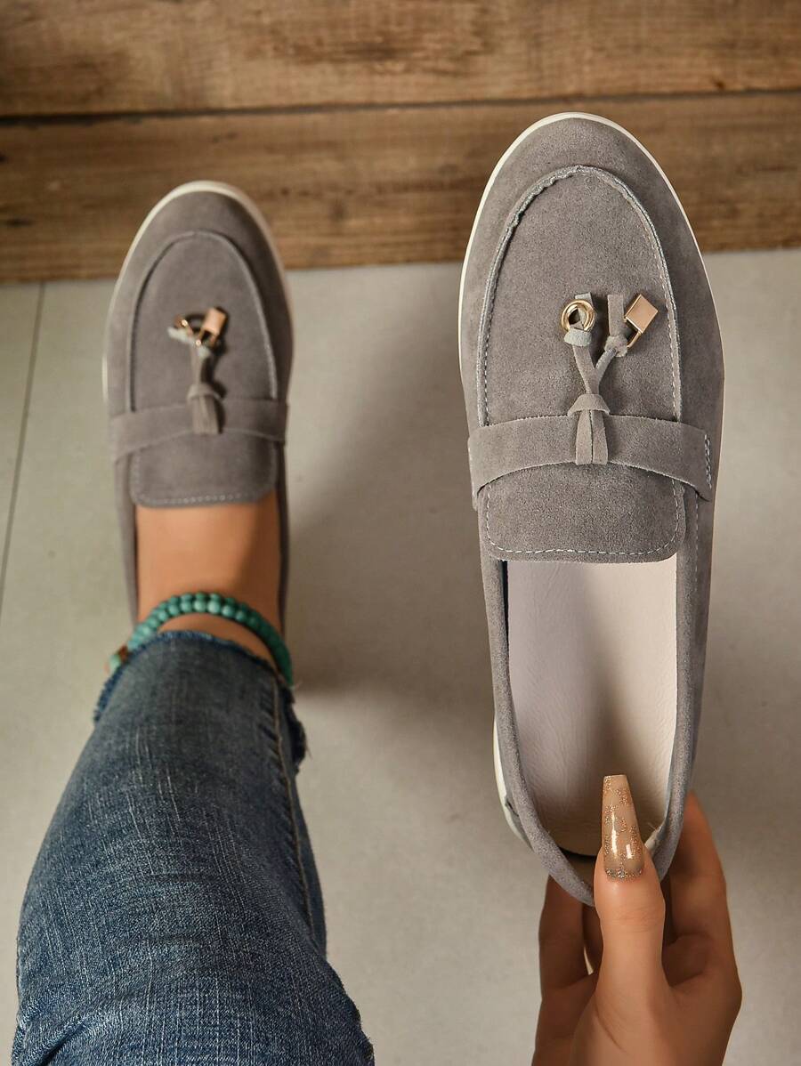 Women's Fashion Solid Color Round Toe Slip-On Loafers, Casual Outdoor Tassel Lock Decor Soft Bottom Comfortable Ballet Flats - Grey - View 1