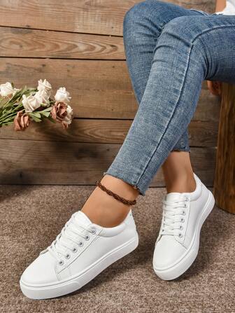 Women Fashion Casual Sports Shoes, Round Toe, Flat, Comfortable, Breathable, Anti-Slip Skateboarding Sneakers