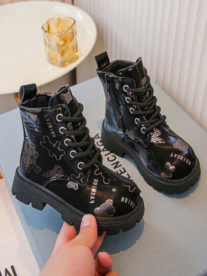 女孩亮粉色心形靴，舒适防滑户外休闲派对靴