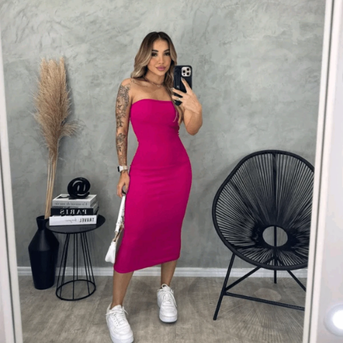 Ribbed Strapless Midi Dress - Elegance And Boldness Combined In One Piece - Màu Hồng Tươi - Xem 1