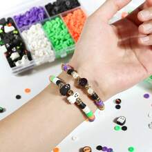 1630 Stück Halloween Perlenset mit Ton-Perlen, Acryl-Buchstabenperlen, Ton-Scheiben-Abstandsperlen zum Armband-Herstellen, DIY-Schmuck, Anhänger, Verkleidung zum Feiertag