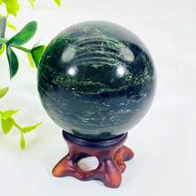 1 个绿色天然水晶抛光球非常适合冥想和家居装饰 - 多色 - 查看 8