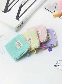 Simple Floral Quilted Square Storage Bag, Lightweight Zipper Sanitary Napkin Storage Box For Travel Storage Bag,Makeup Bag,Cosmetic Bag,Vacation Organizer,Large Capacity Makeup Organizer Makeup Case, For Lipstick, Brush, Skincare, Mobile Phone, Coin, Small Items, For Home,Gift,Vacation And Festival Halloween Christmas Multifunctional Use,Boho Vibes